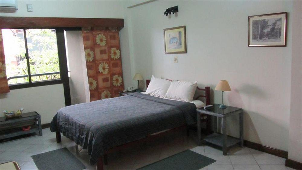 Aspen Hotel&Apart Asuncion Bagian luar foto