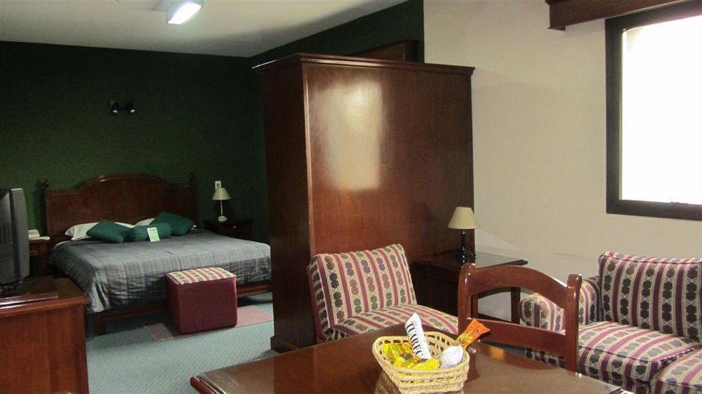 Aspen Hotel&Apart Asuncion Bagian luar foto