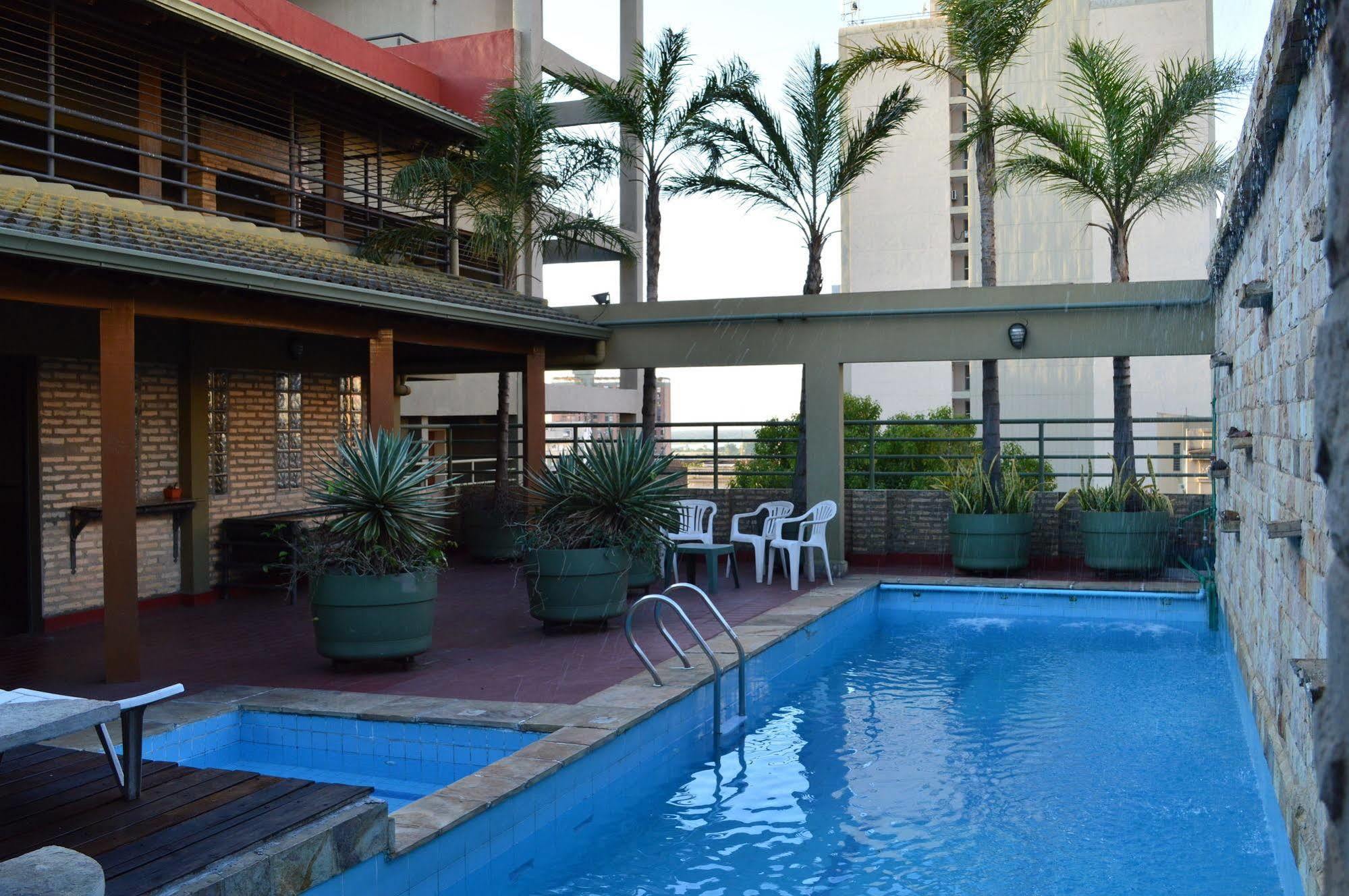 Aspen Hotel&Apart Asuncion Bagian luar foto
